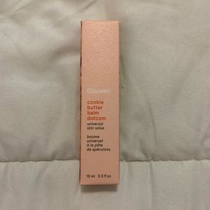 Glossier Balm Dotcom!